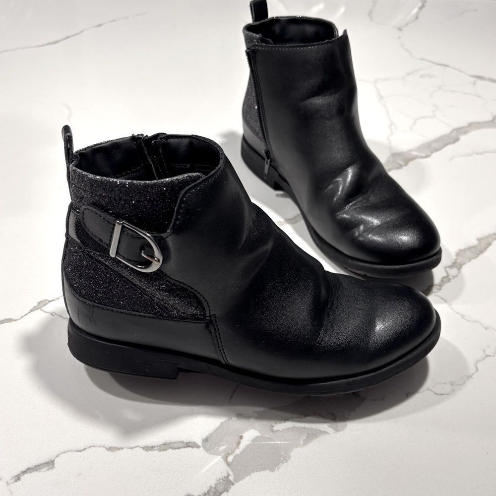 Stride Rite | Little Girls Black Ankle Boots Glitter Buckle Accents Size 2.5